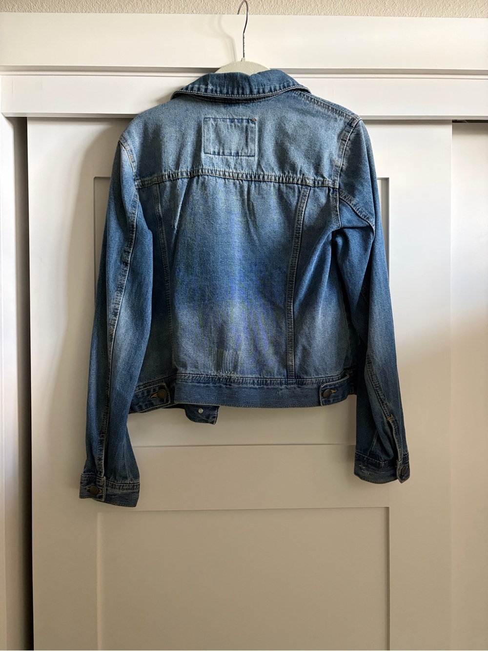 Classic Women's Light Blue Denim Jacket